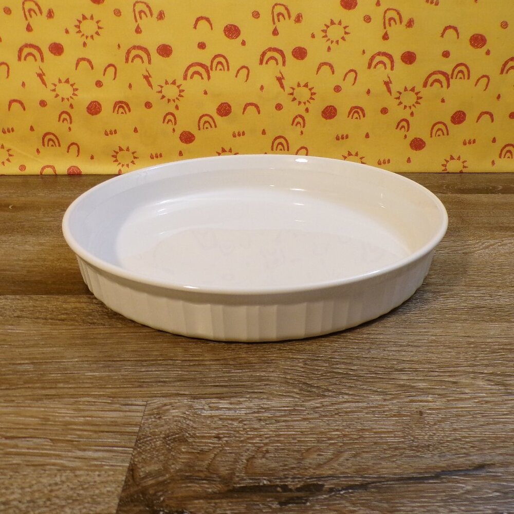 CORNING WARE Vintage French White F-3-B 24 CM Round Quiche Pan